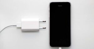 Read more about the article Buy Best iPhone charger in Affordable Price-2022